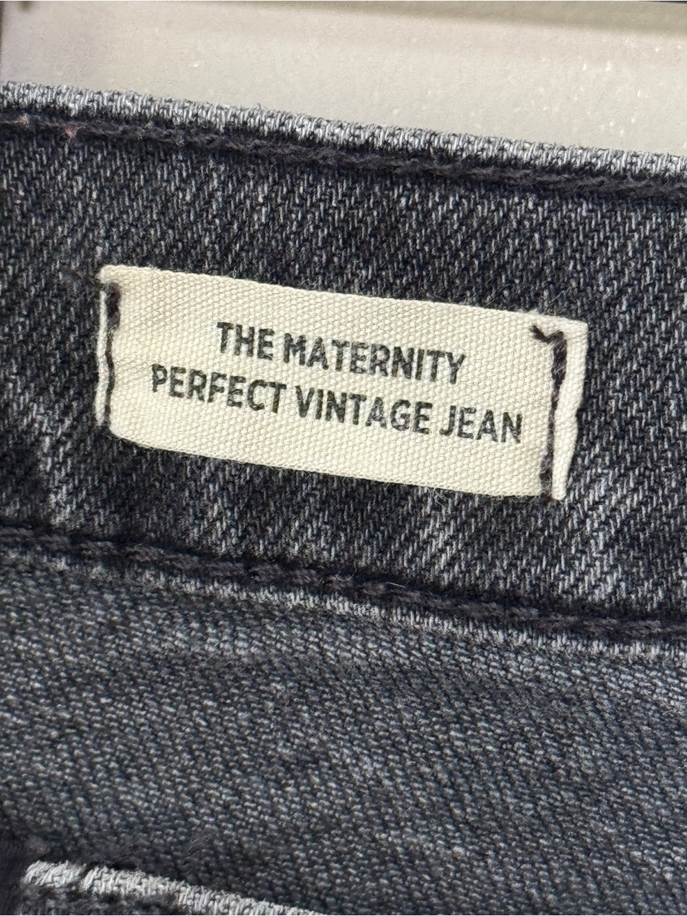 Madewell - The Maternity Perfect Vintage Jean in Black Lunar Wash 32 - Picture 6 of 7
